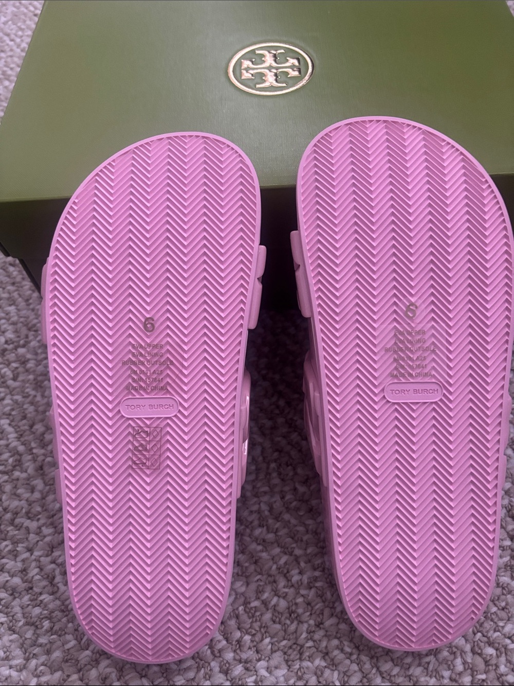 Tory Burch Adrien Jelly Slide - Picture 4 of 7